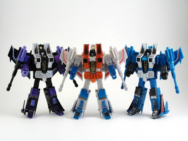 Transformers United Seeker Ace Set Out Of Box Image Botcon Henkei  (83 of 87)